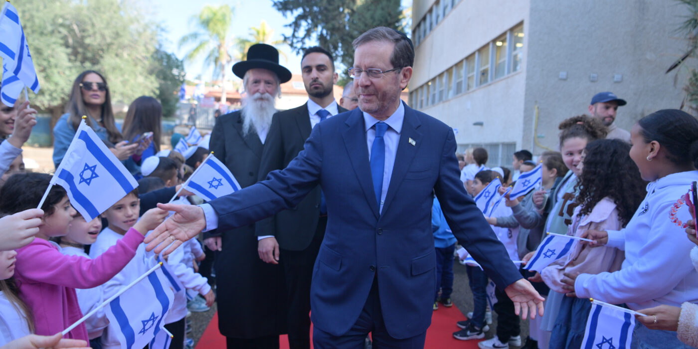 ביקור נשיא המדינה במגדל אור